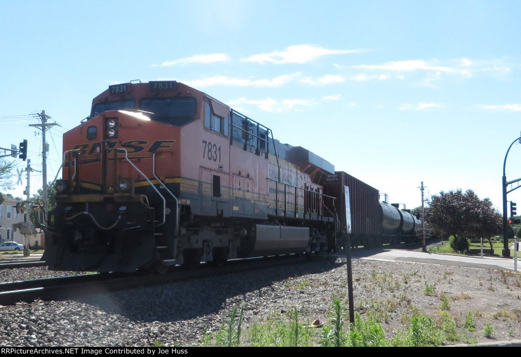 BNSF 7831 DPU